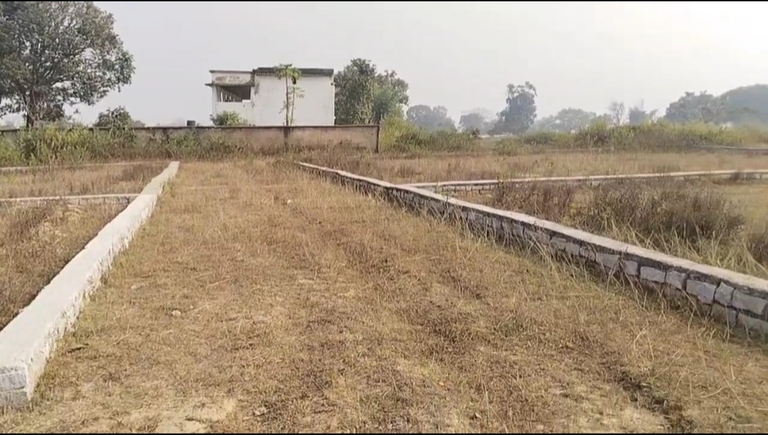 Upper Dahu 6 decimil land - Image 2