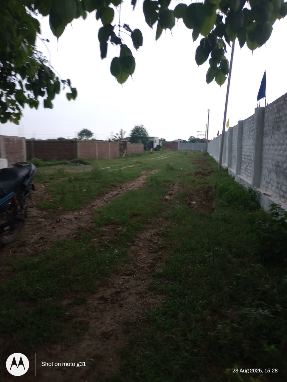 Plot near to Bihta IIT - Image 4