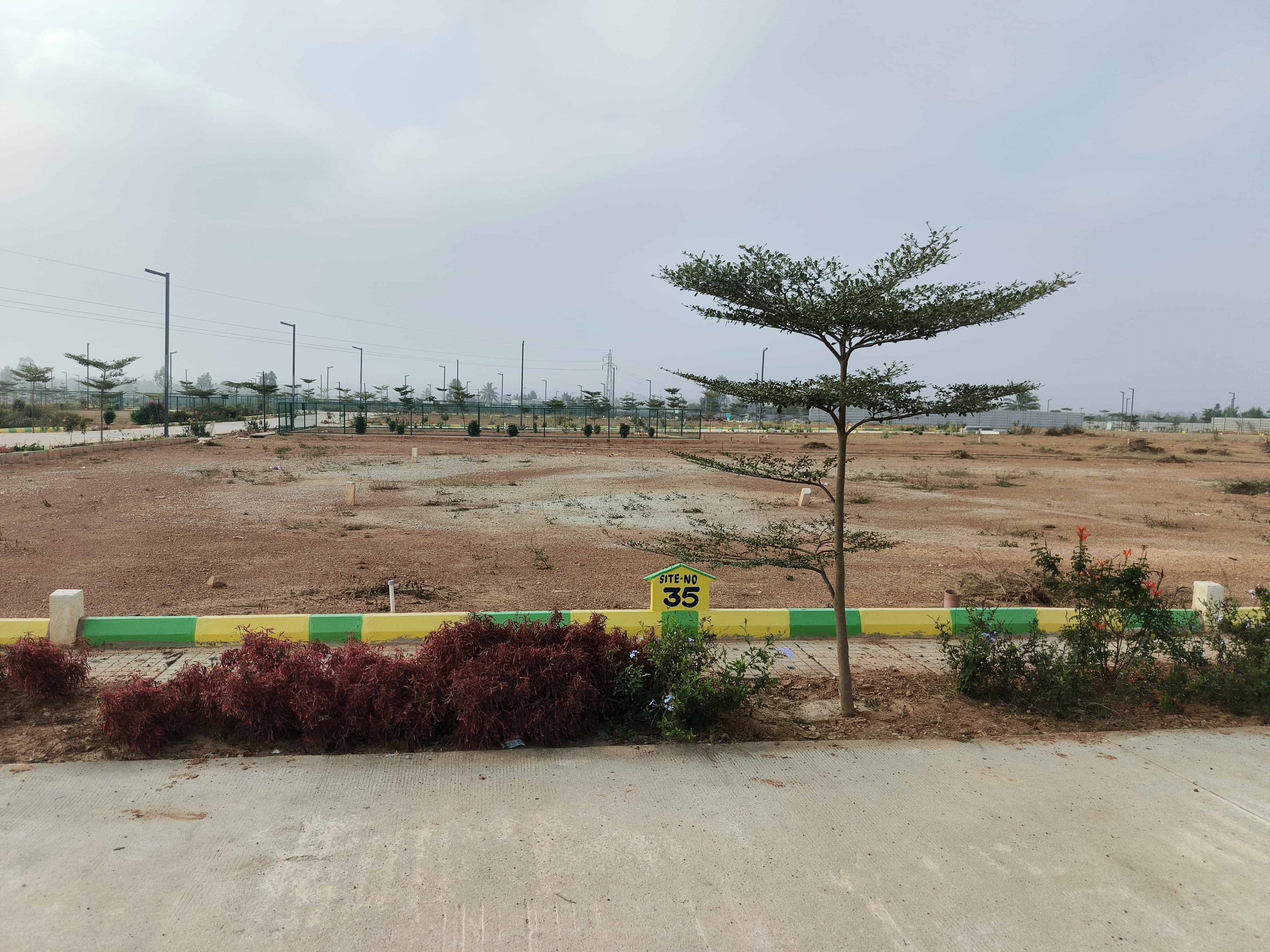 Oraiyan Royal Township in Hoskote — Photo 2