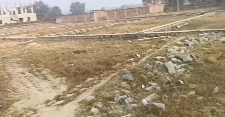 Plot for Sale in Baram — Photo 1