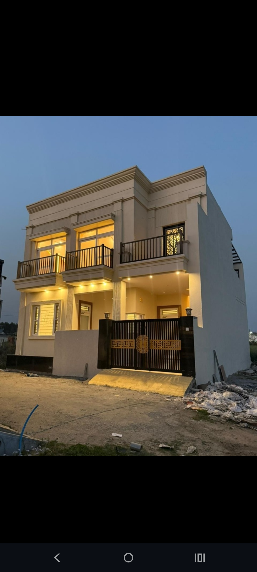 5BHK LUXURIOUS VILLA